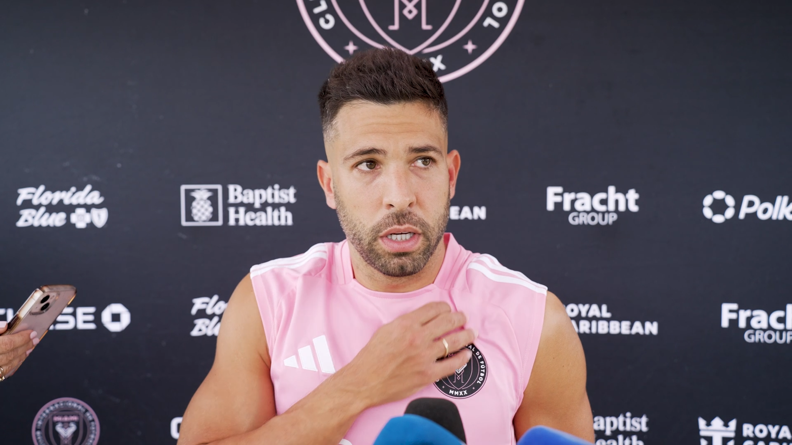 Jordi Alba pone punto final a su carrera en el futbol.