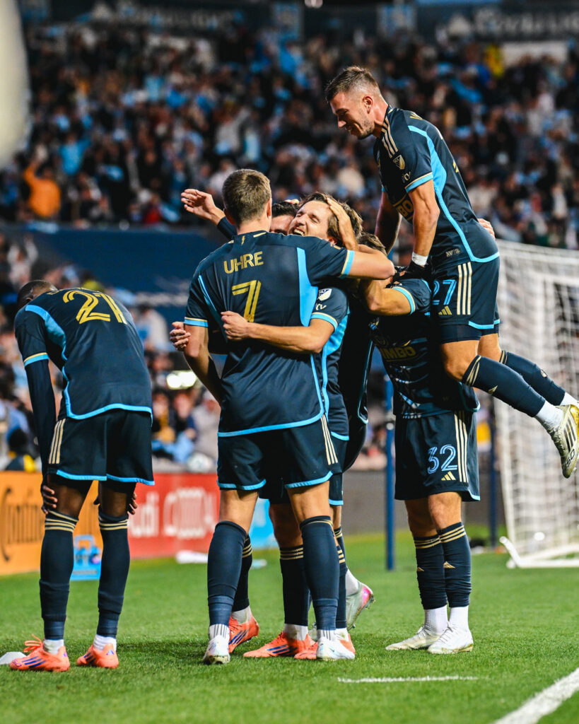 Philadelphia Union venció 4-2 a Chicago Fire.