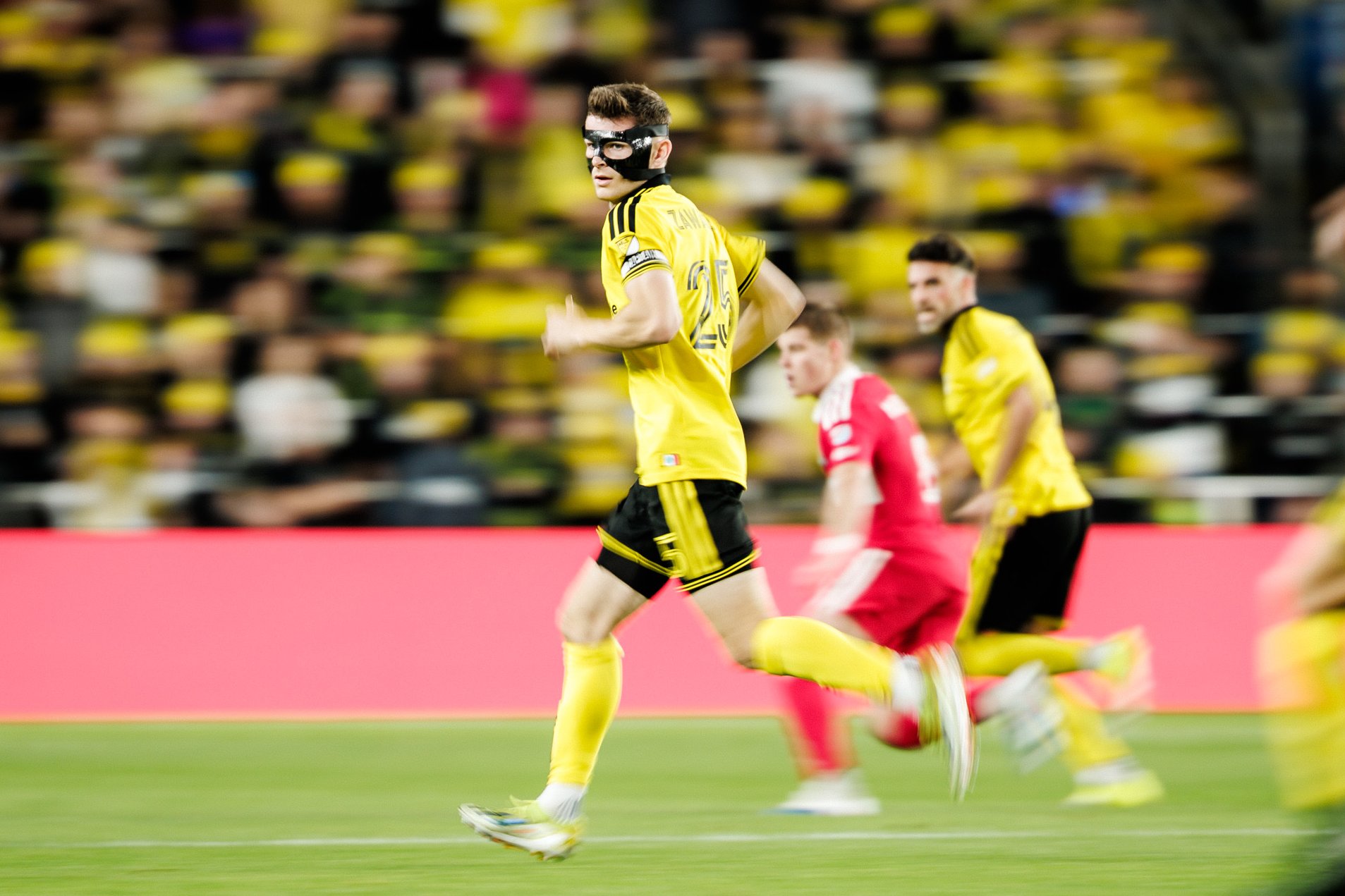 Columbus Crew intentará frenar el paso ganador de Nashville.