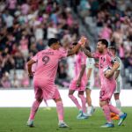 Suárez y Messi anotaron en la presentación del Nu Stadium.
