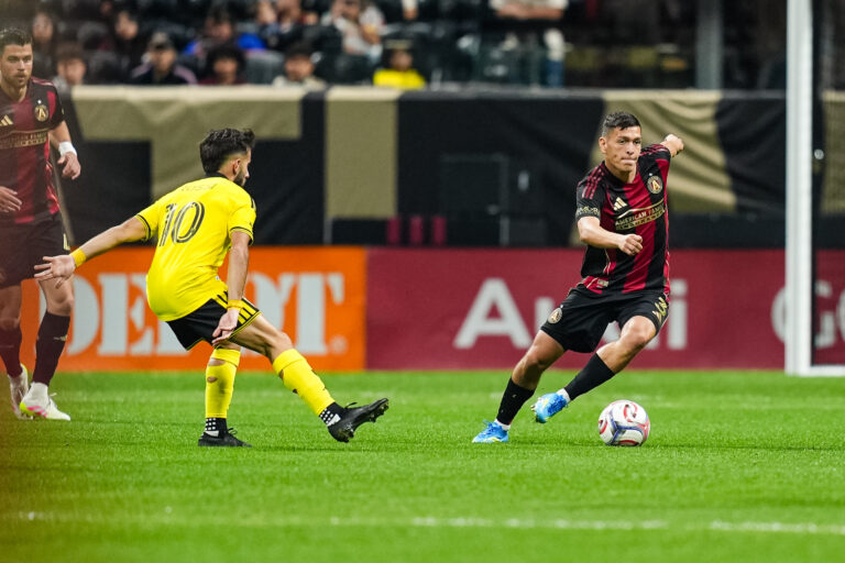 Columbus Crew se llevó el botín completo en su visita a Atlanta.