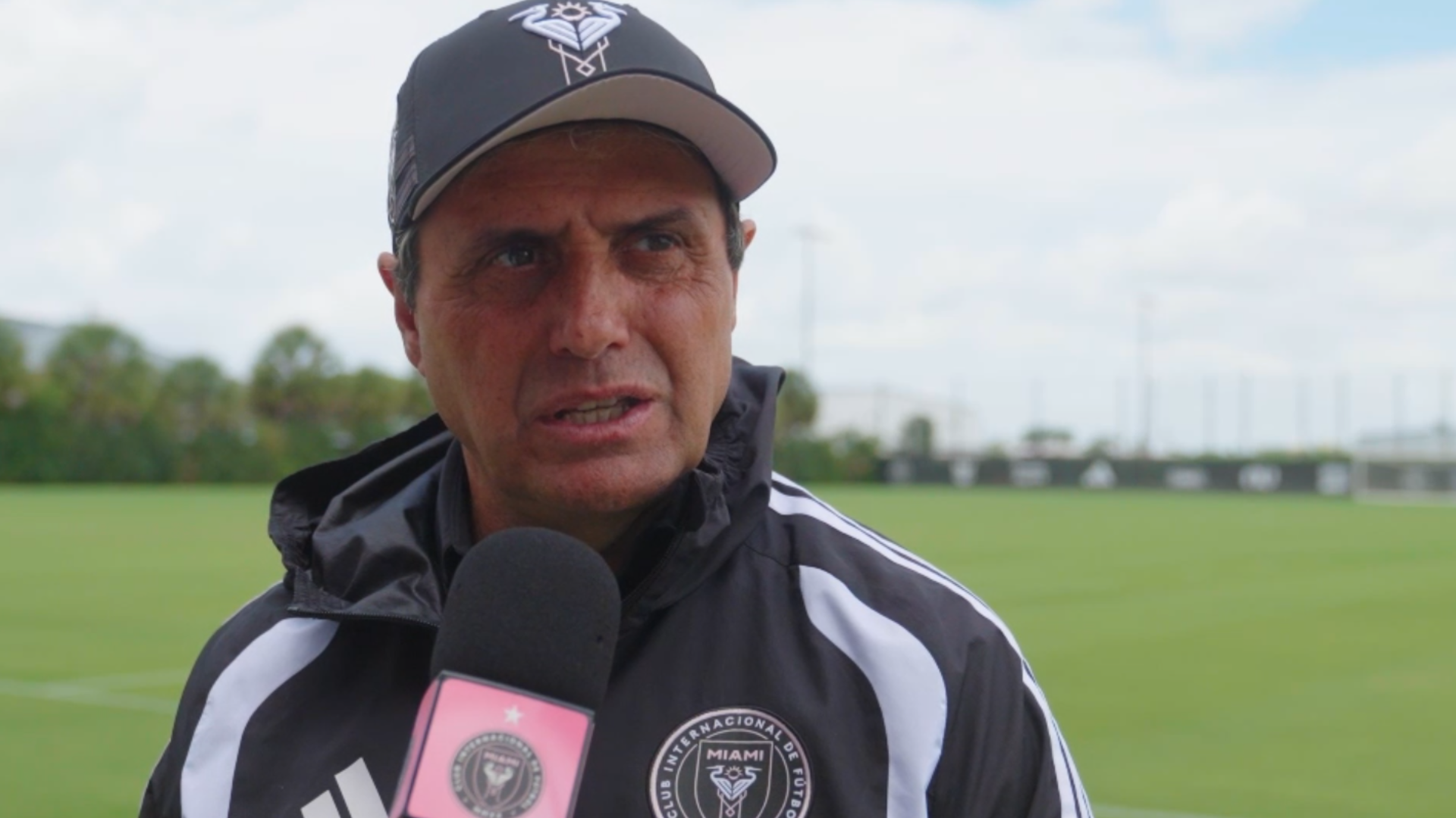 Guillermo Hoyos entrenador del Inter Miami.