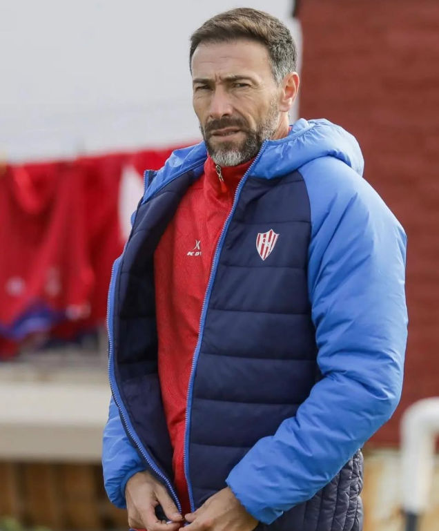 Cristian 'Kily' González con la camiseta de Unión de Santa Fe
