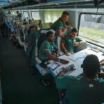 Jugadores de Leon viajan en tren rumbo a Miami